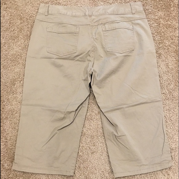 dockers bermuda shorts
